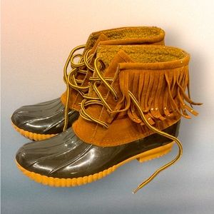 Rain Boots with Fringe Tassels